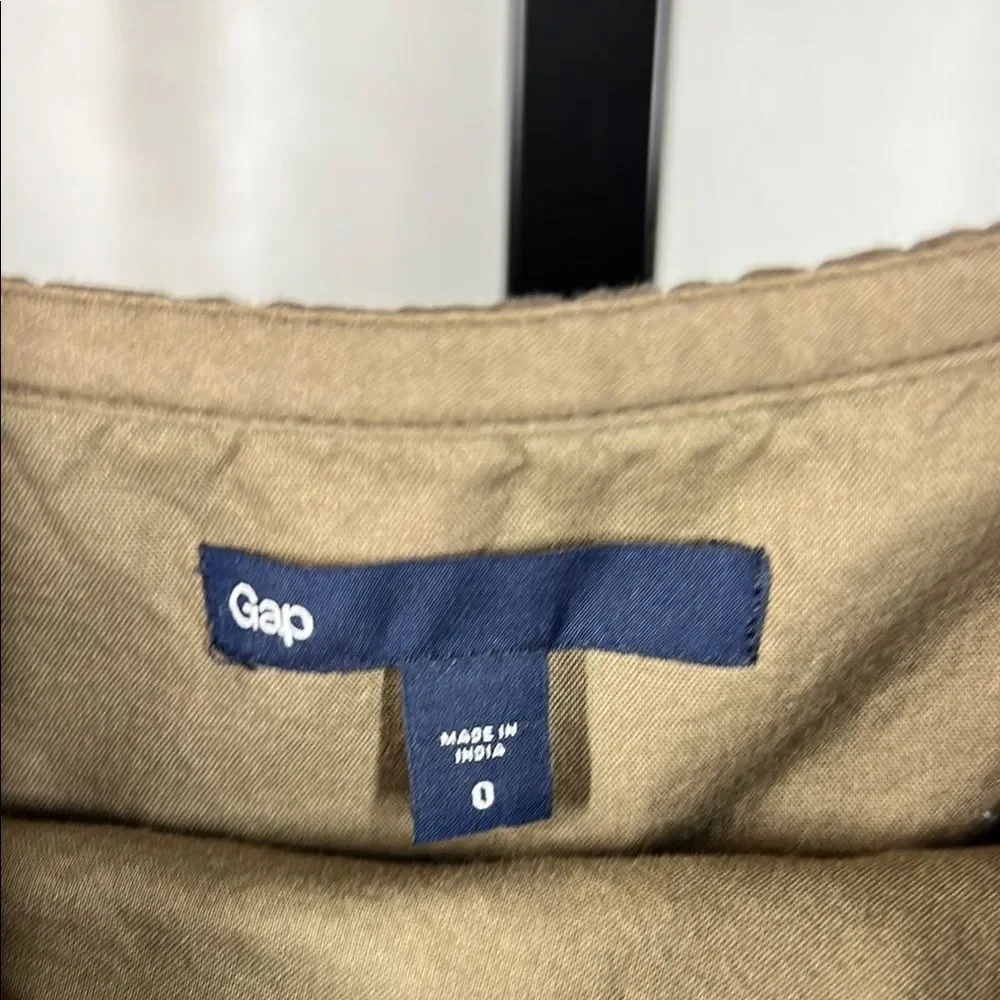 GAP this stylish